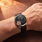 Relógio Doppio 42mm Preto e Rosê no pulso