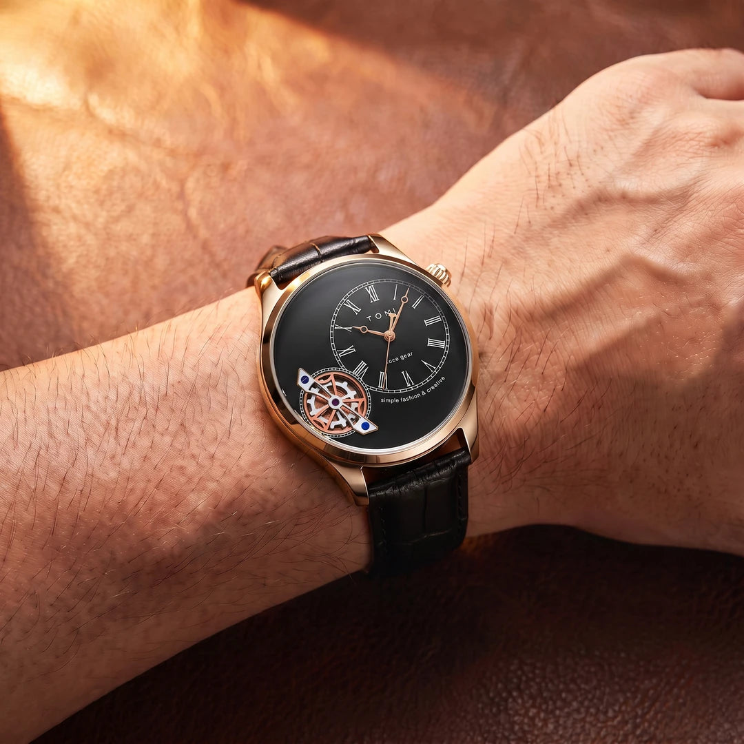 Relógio Doppio 42mm Preto e Rosê no pulso