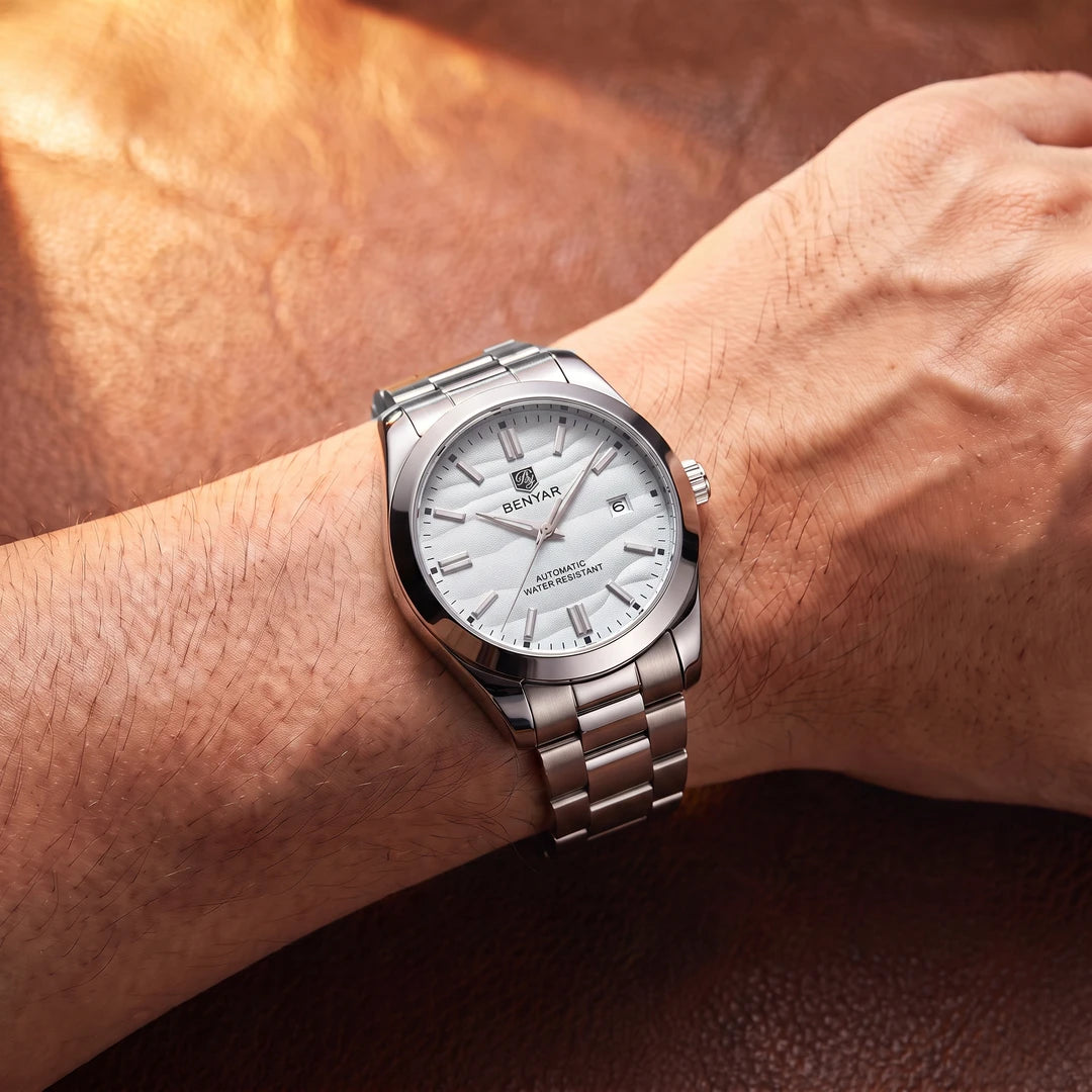 Relógio Dubai 40mm Branco no pulso