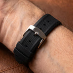 Relógio Moka 43mm Preto e Prata pulseira