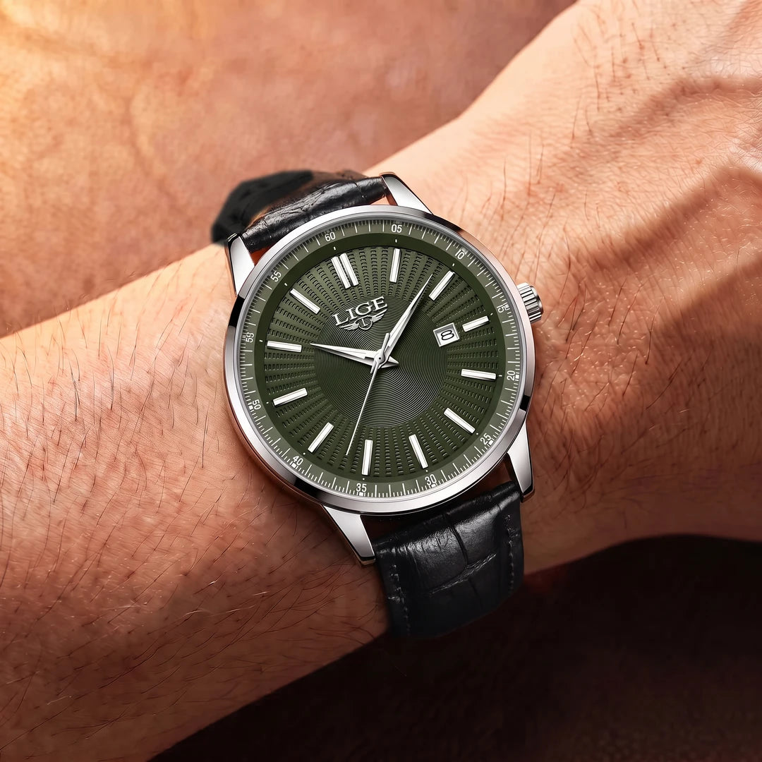 Relógio Oliva 41mm Couro Verde - Couro Preto no pulso