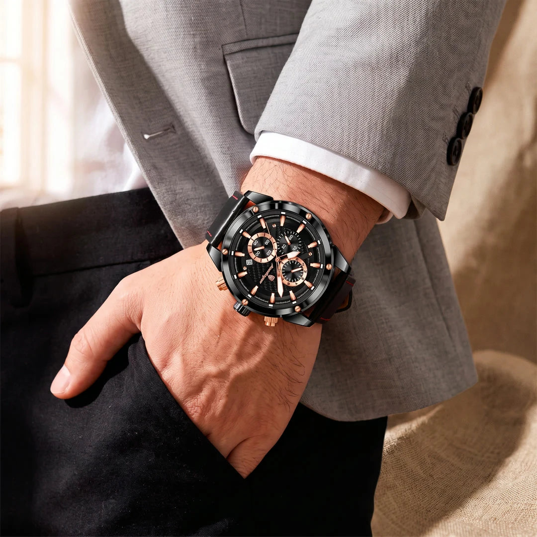 Omega 45mm Preto Rose - no pulso com a mao no bolso