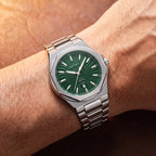 Relógio Onda 40mm Verde no pulso